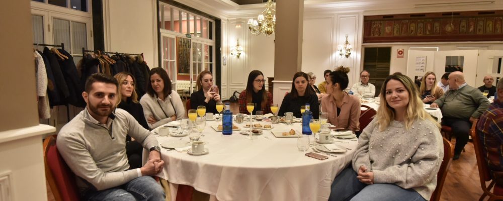 El modelo de comercio de proximidad del futuro, a debate en León